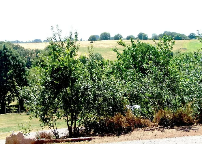 De Rouviac Дом отдыха